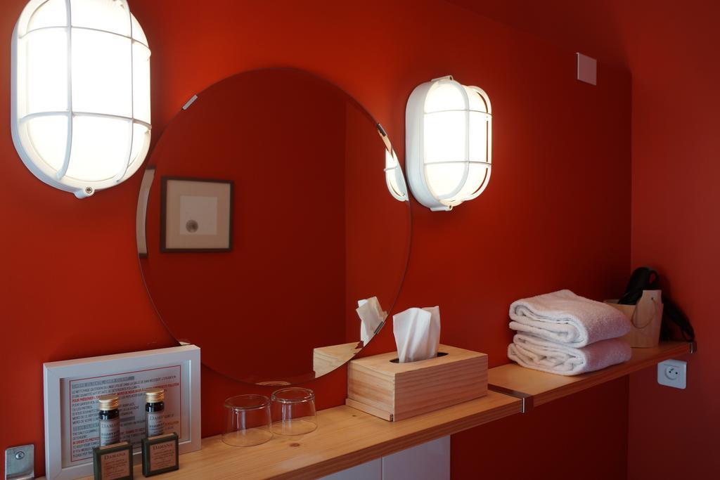 Hotel Courtille De Solutre Εξωτερικό φωτογραφία